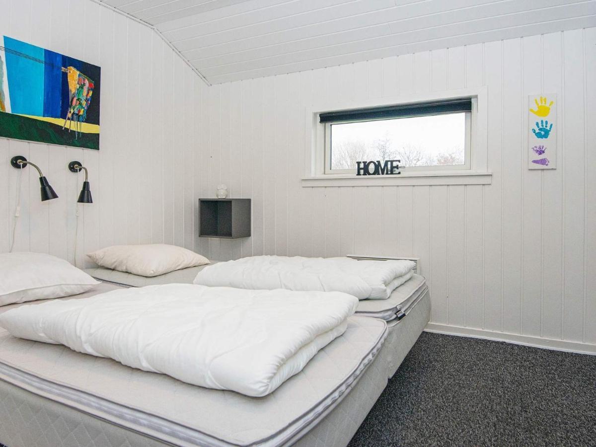 Holiday Home Lyngvej IV Fjerbæk Buitenkant foto